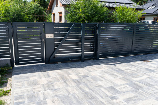 Best Driveway Paving Contractor  in Mchenry, IL