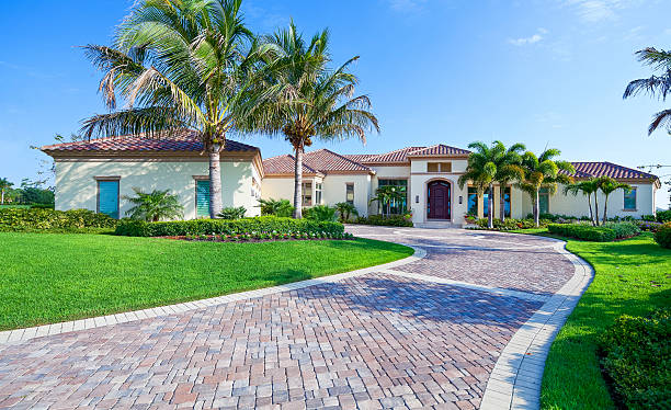 Best Interlocking Driveway Pavers  in Mchenry, IL
